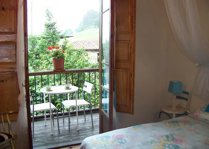 Hotel El Jardin De Aes 2*