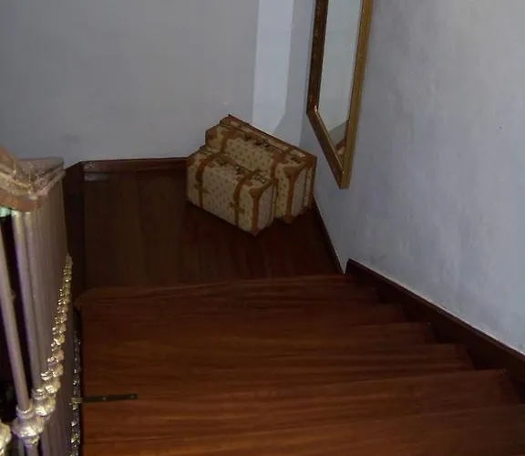 Hotel El Jardin De Aes 2*