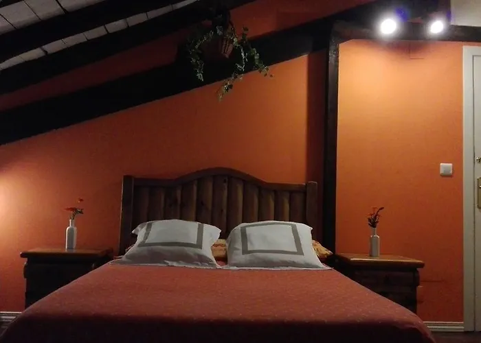 El Jardin De Aes Hotel 2*