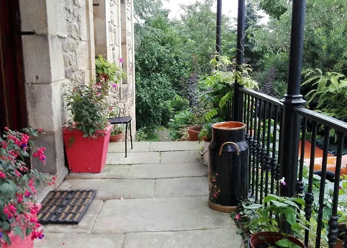 Hotel El Jardin De Aes 2*